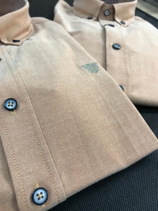 Camisa Oxford Caramelo