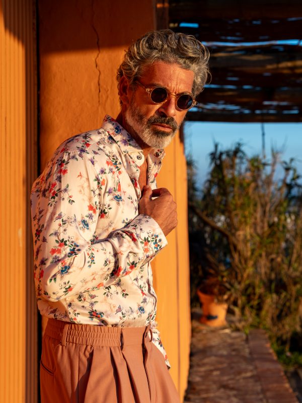 Camisa Monttesco Estampada Fantasía Flores rojas